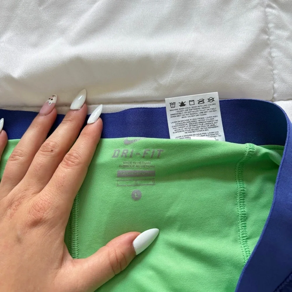 Nike Womens Dri-FIT 2-in-1 Running Shorts Purple Green Just Do It Large Active